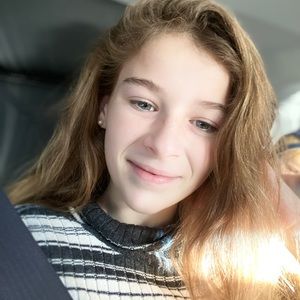 Meet your Posher, Kadence